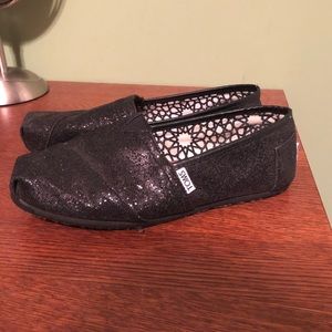 Sparkly black Toms
